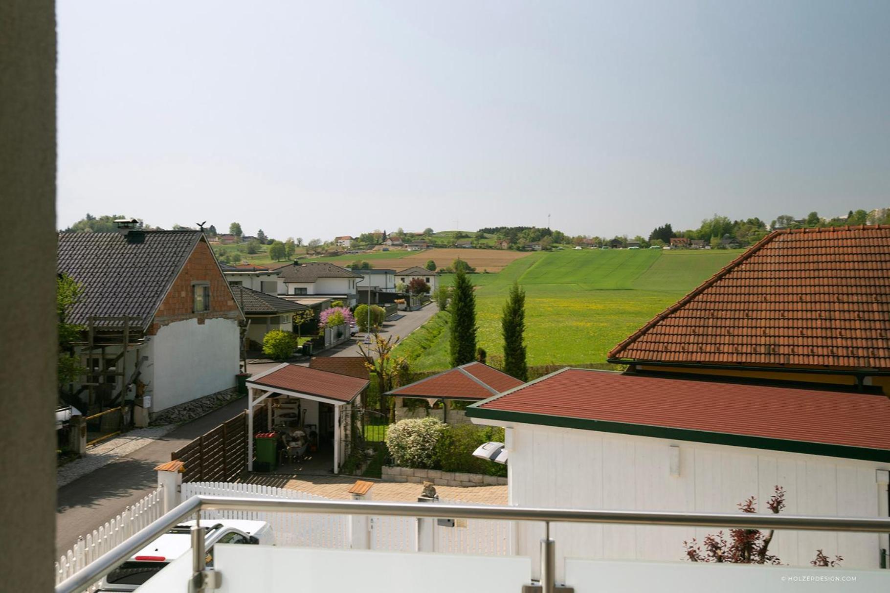 Apartment Panoramablick Dobl-Zwaring